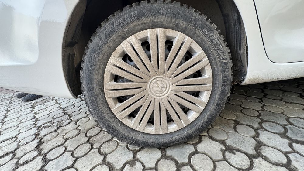 Продам шкоду рапид 2013 год