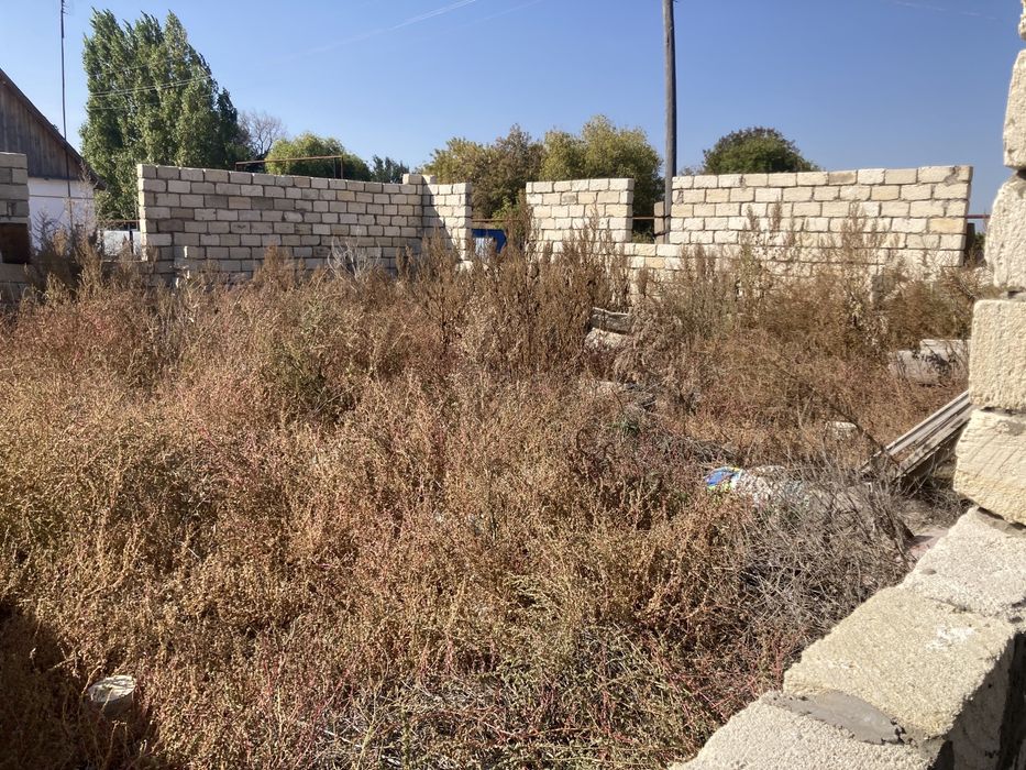 Продам участок с пристройкой