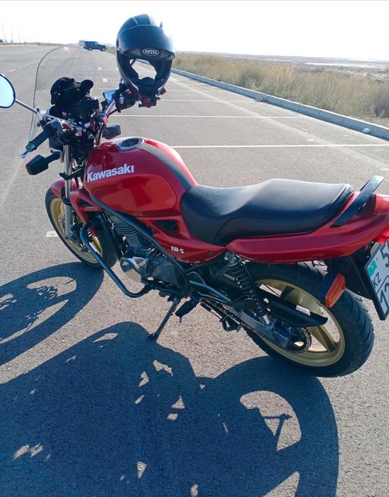 Мотоцикл Kawasaki ER5