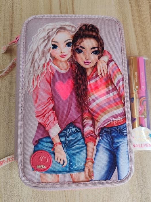 Троен пълен несесер TopModel Best Friends с LED светлини