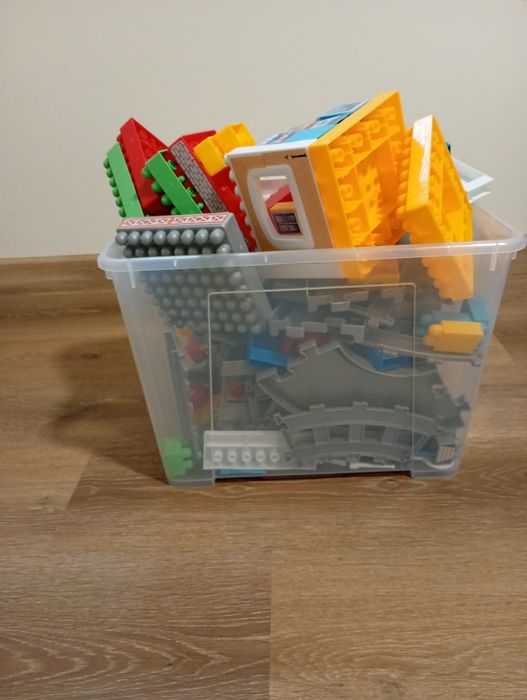 2  Конструктора с по-големи части