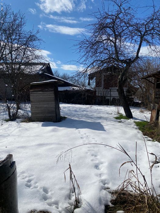 Se vinde teren și construcție 800m