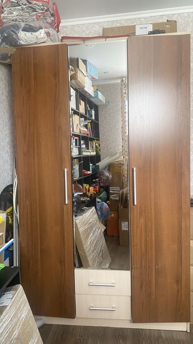 Продам шкаф 120/200