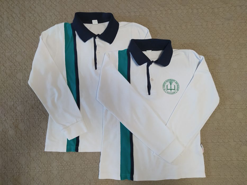 Продавам униформа 152 см СУ Патриарх Евтимий