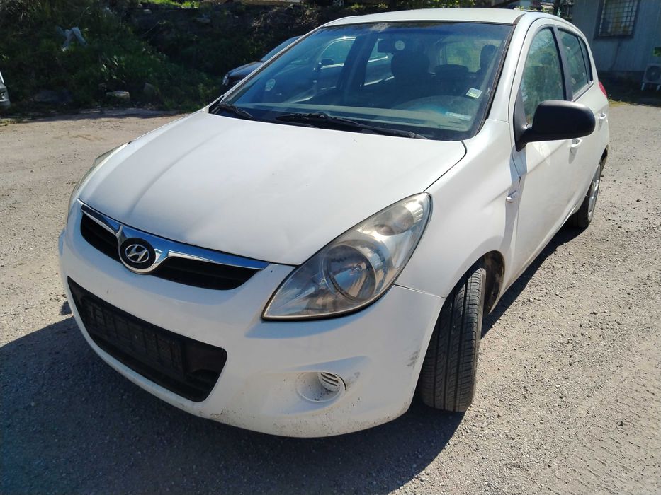 Hyundai i20 1.2 бензин 78к.с. 2009г. На части