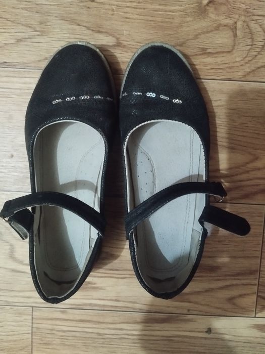 Детские туфли новые