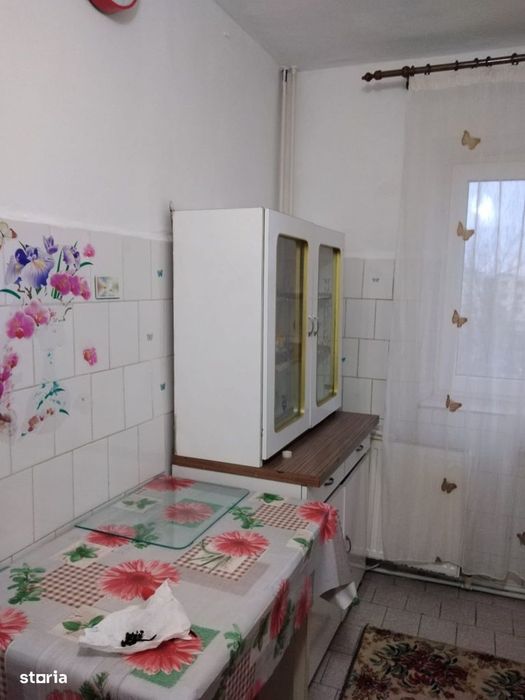 Vând apartament 2 camere cartier Micro 3 orașul Buzău