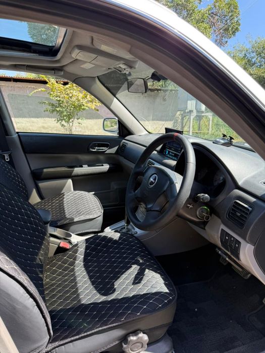 Субару Форестер.