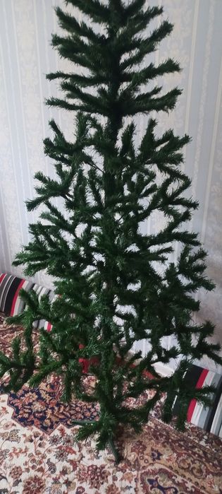 Продам елку. Искусственный