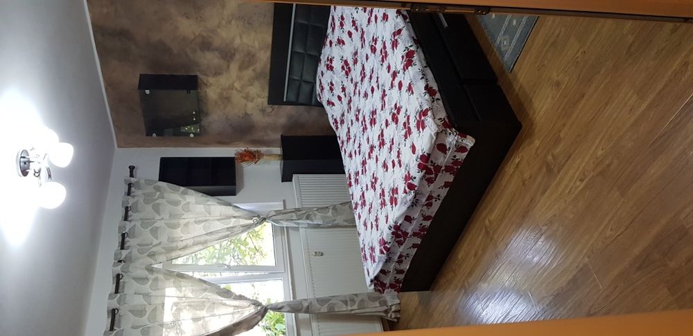 Inchiriez apartament in regim hotelier