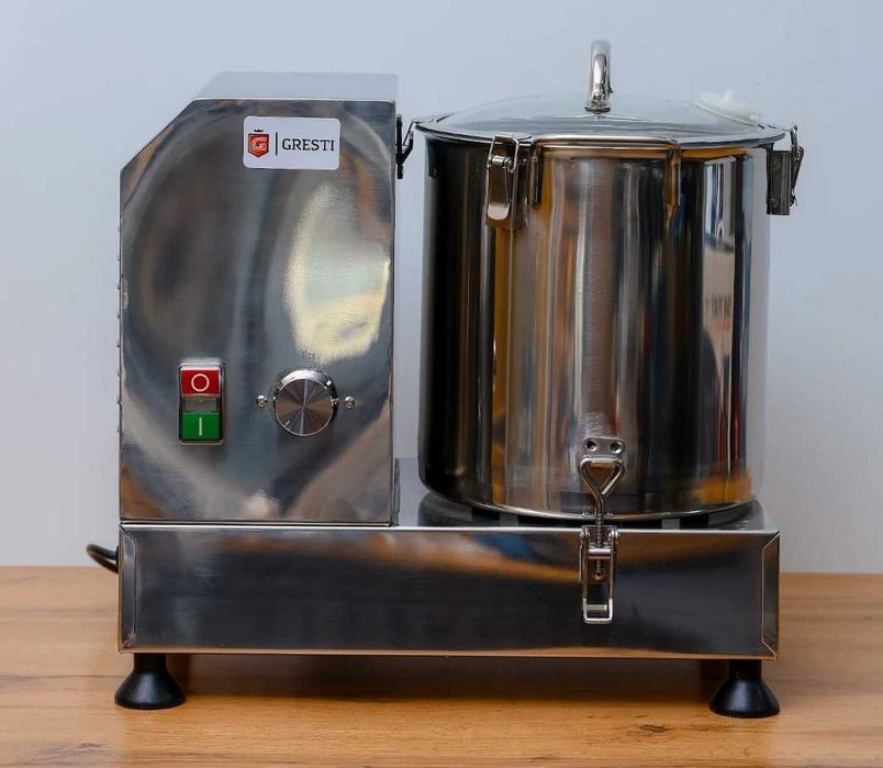 Куттер измельчитель для профессиональной кухни