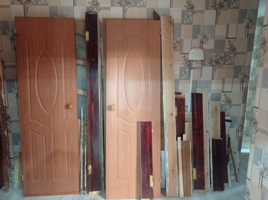 Продам двери двери стандартные