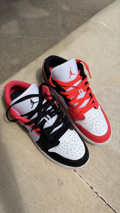 Air Jordan 1 Low GS “Mismatch Chicago”