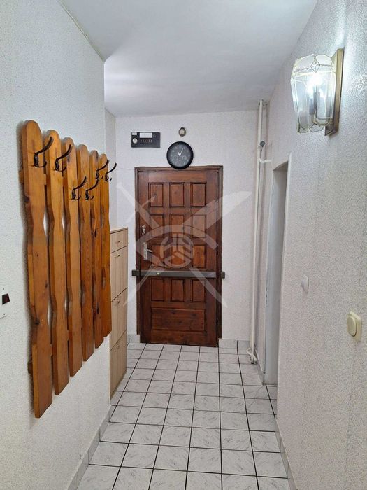 Двустаен апартамент - кв. Тракия - 11873821