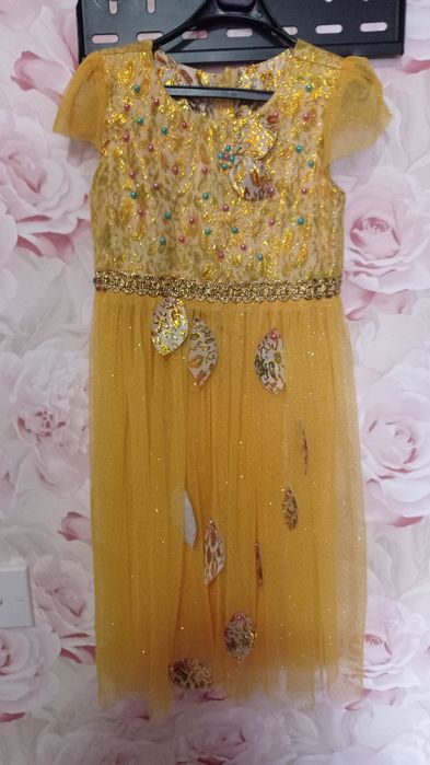 Продаётся платье.