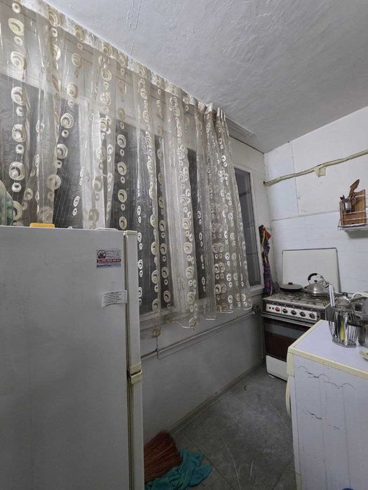 3 Продам квартиру Буз 1 ,буз базар ,буюк ипак йули