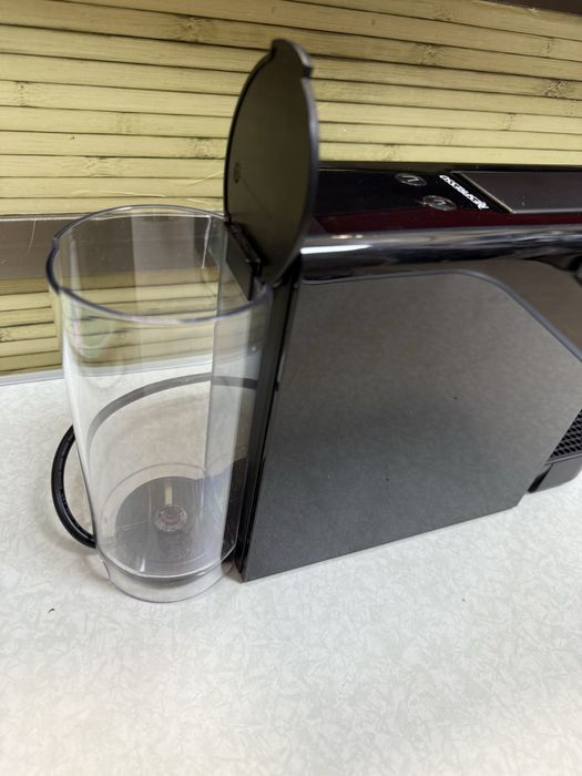 Кафемашина Nespresso-Krups