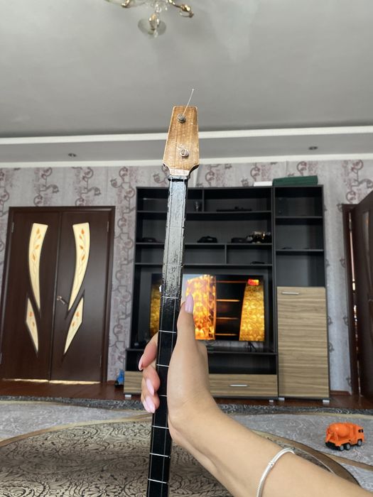 Продам домбыра за 10 тыс