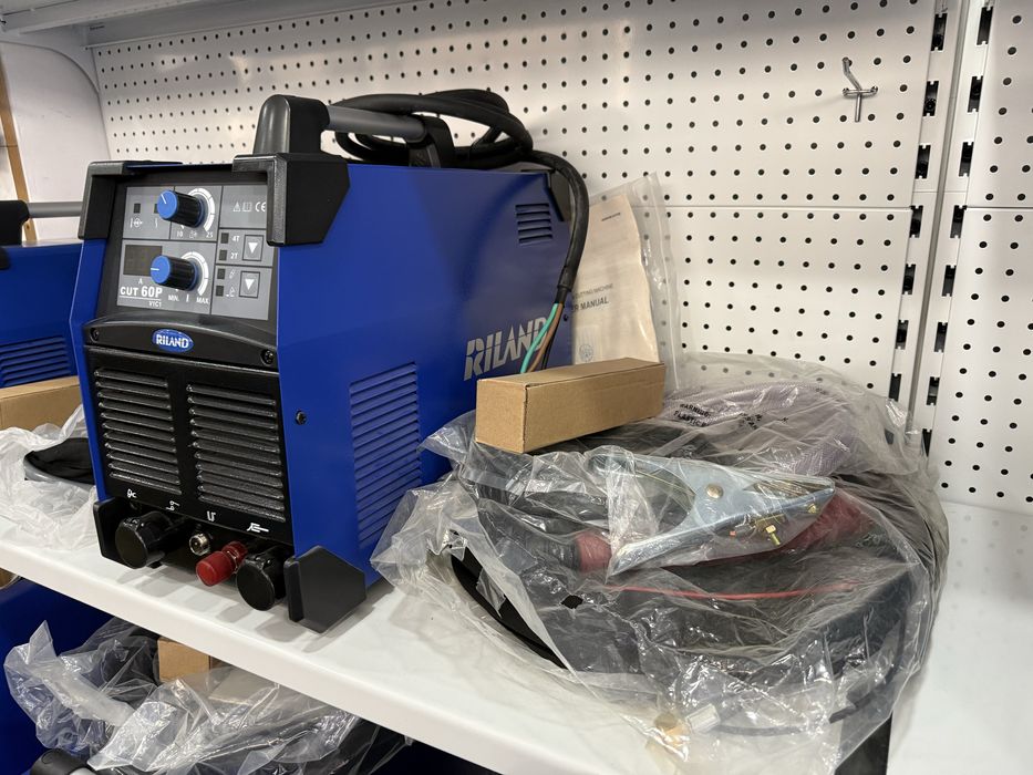 Сварочный аппарат “RILAND” CUT60 P 220v плазменной резки