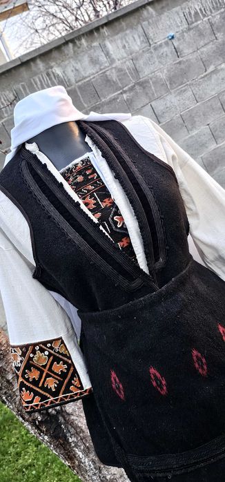 Македонска носия