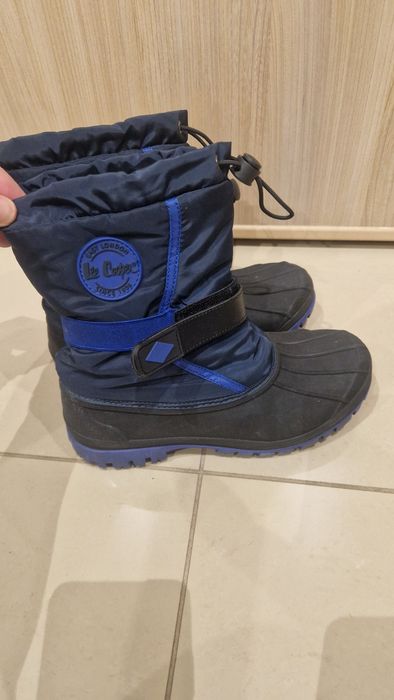 Ботуши за момче 30/31 и 32 номер