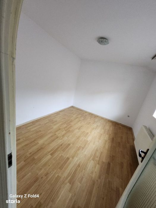 De Vanzare Casa zona Grivitei