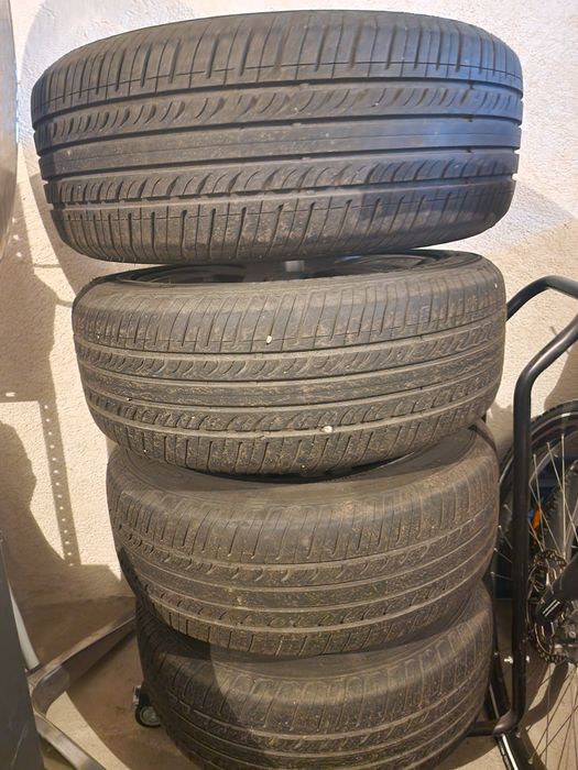 Jante de 16" cu cauciucuri de iarna