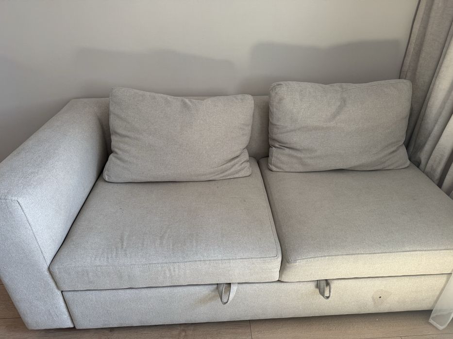 Угловой диван для гостиной