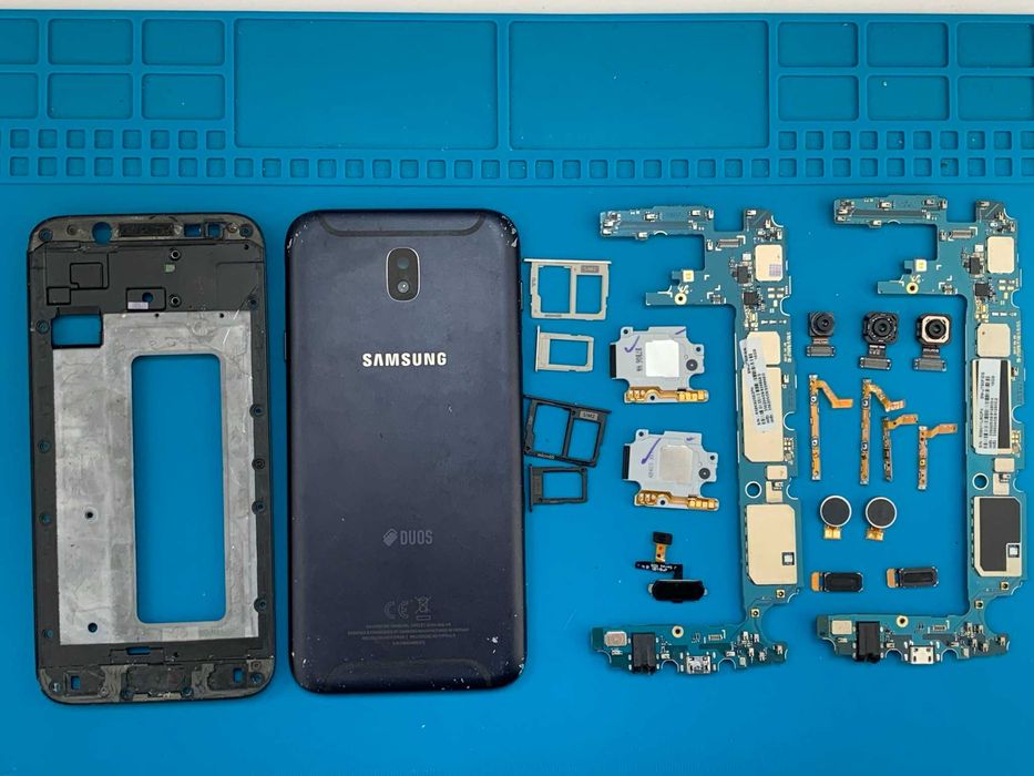 Samsung Galaxy J7 2017 на части