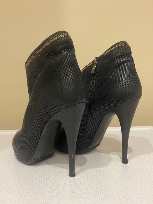 Ботфорты и ботильоны Италия. В хорошем состоянии