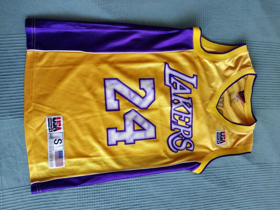 LA Lakers Kobe Bryant 24 Home Jersey (S) като нов