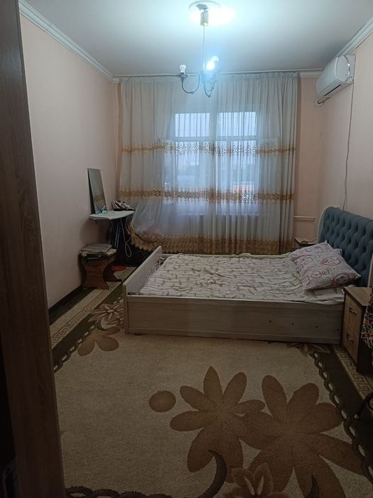 Дом 4этаж санузел раздельный комната раздельно рядом карзинка метро