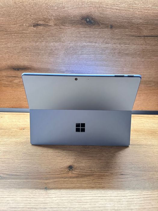 Microsoft Surface 11 Pro Copilot+ PC 13” OLED SnapdragonX Elite 12Core