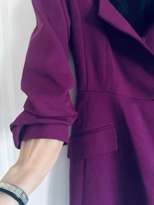 Compleu Zara mov , sacou si pantalon scurt marimea S