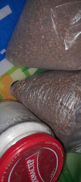 Еды для собак и т д за все 1000 тг