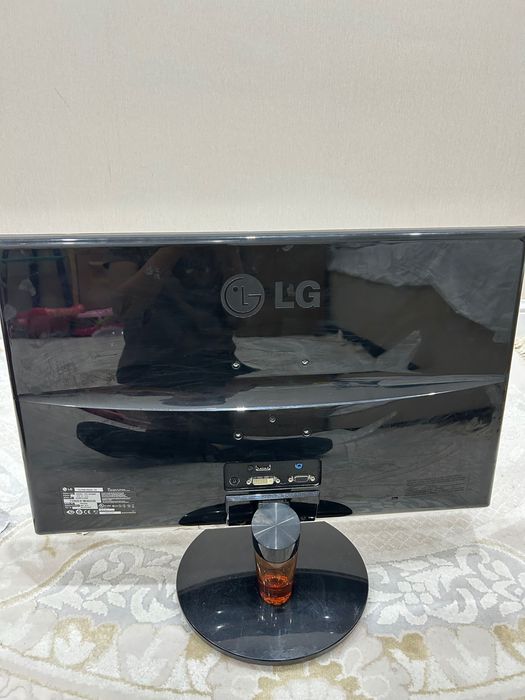 LG монитор жақсы жағдай сатылады