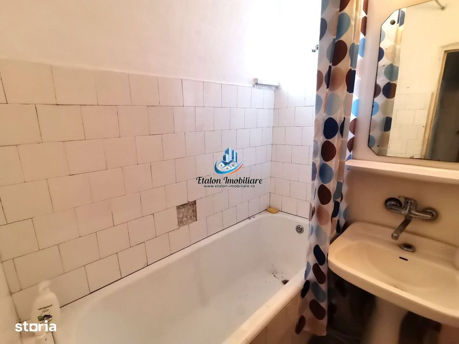 Apartament 4 camere semidecomandat, etaj 3, Maratei 2