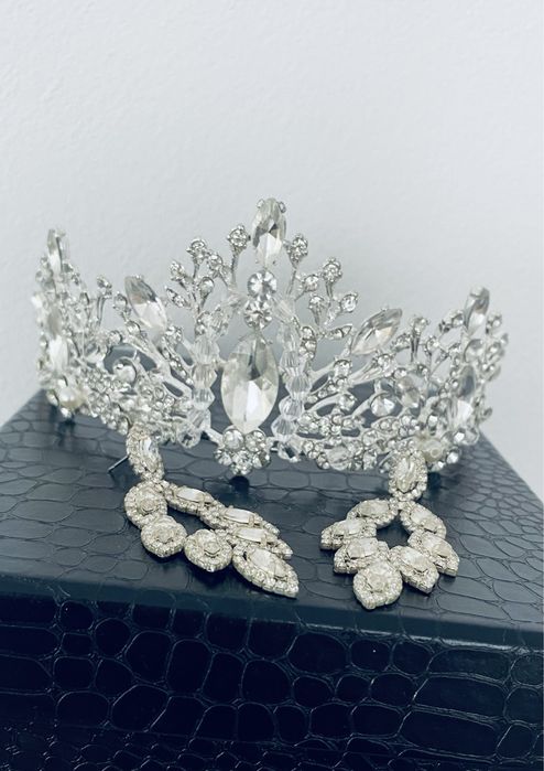 Rochie de mireasa in stare foarte buna,curatata profesional!!