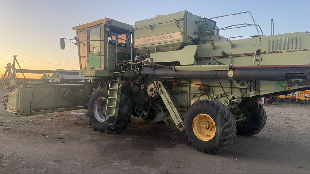 Продам комбайн Дон-1500