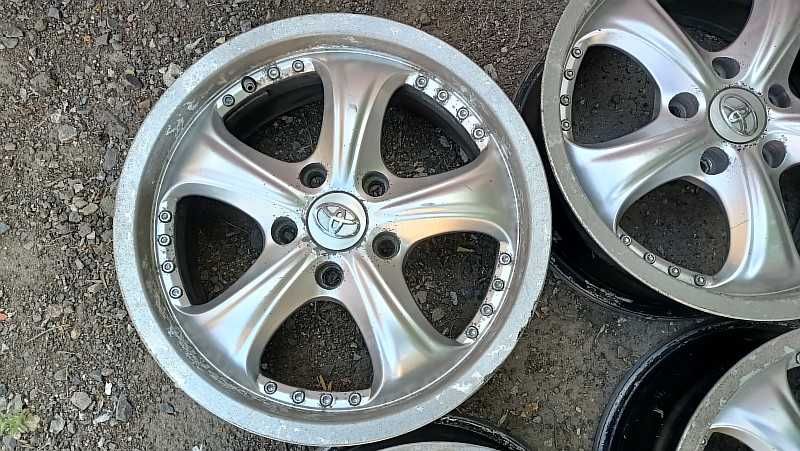 Продам легкосплавные диски