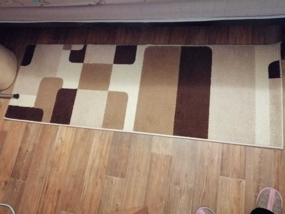 Ковры ворсовые. Есть натуральные.