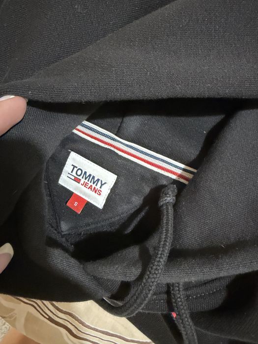 Ново худи Tommy jeans и Calvin