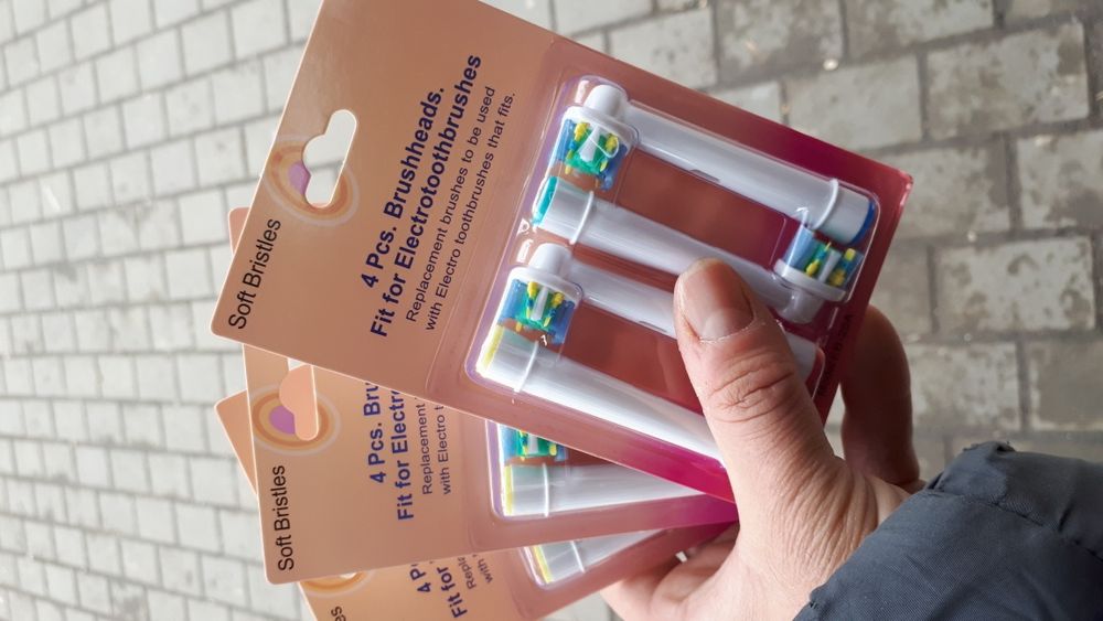 Rezerve compatibile Oral B. Produs nou, negociabil.