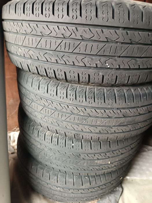 Летни гуми 235/75/15