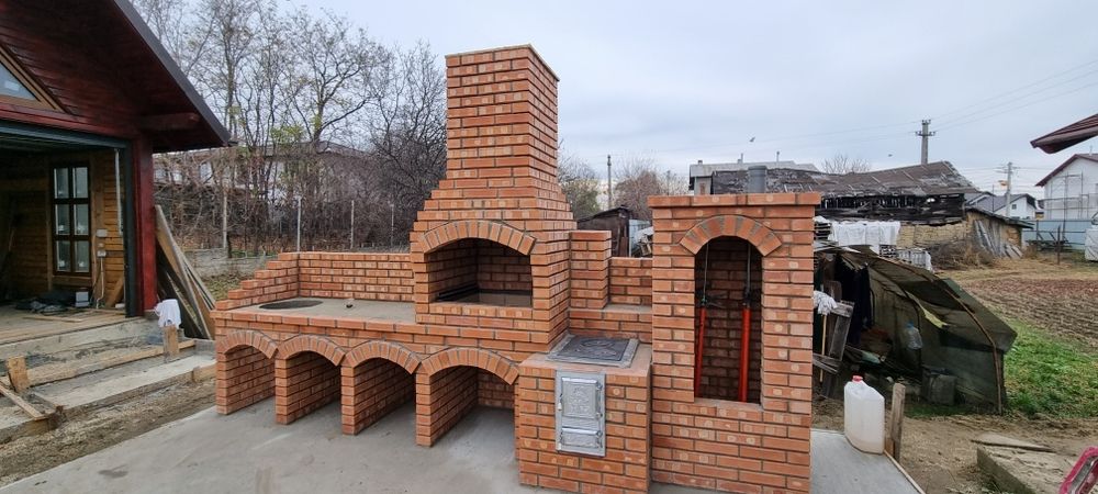 Grătar (gratare) de curte