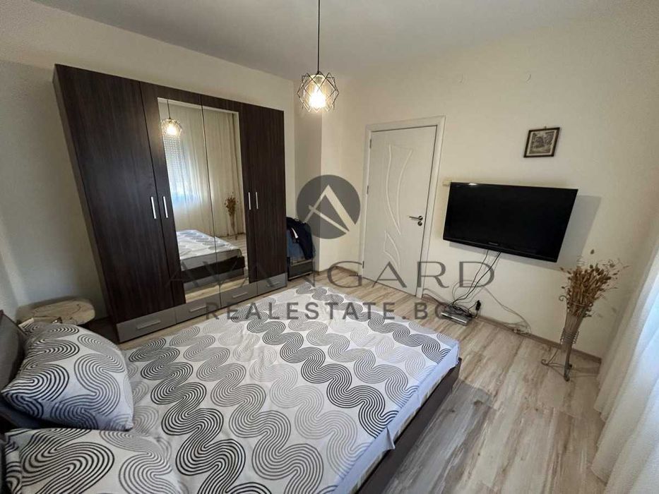 Продава се Тристаен апартамент в Пловдив, Кючук Париж - 84 кв.м за 1548 €/кв.м - Снимка #4