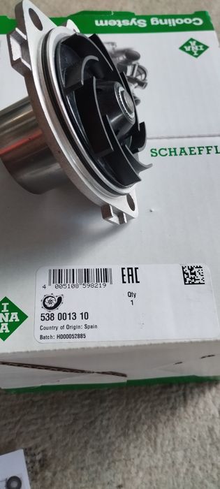 Водна помпа zafira b 1.9 120 к. с.