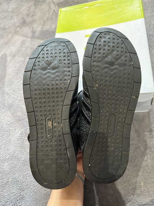 Дамски кецове Адидас