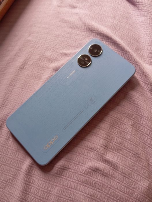 OPPO A17 б/у синий корпус