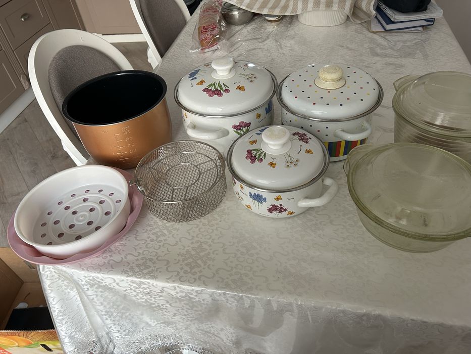 Набор кастрюль, стекляные кастрюли